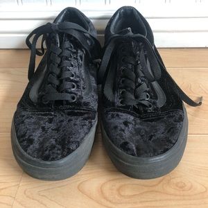 Black vans